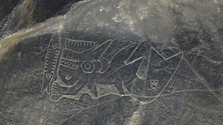 Scharrbild in der Wüste Perus