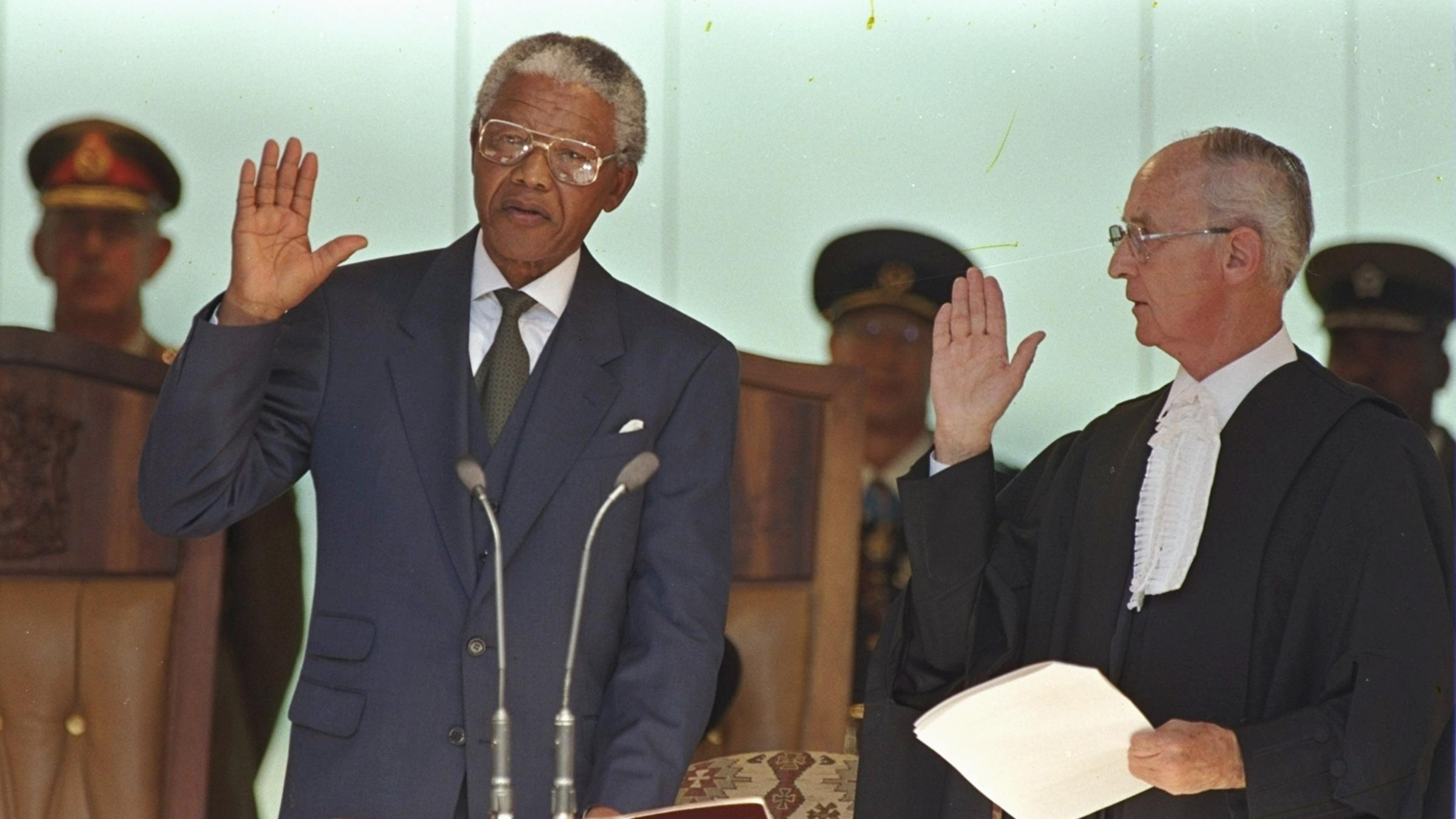 Erster schwarzer Präsident von Südafrika