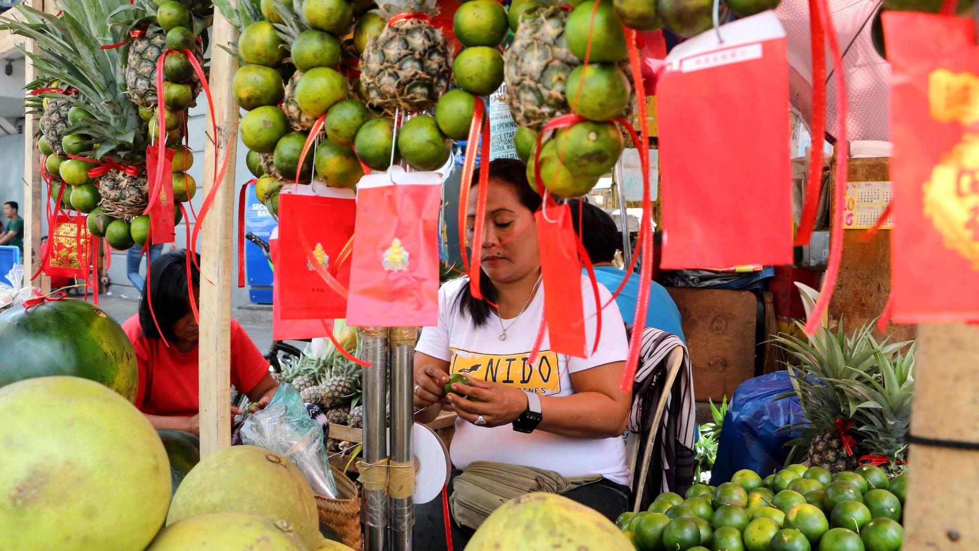 ein Obststand auf den Philippinen