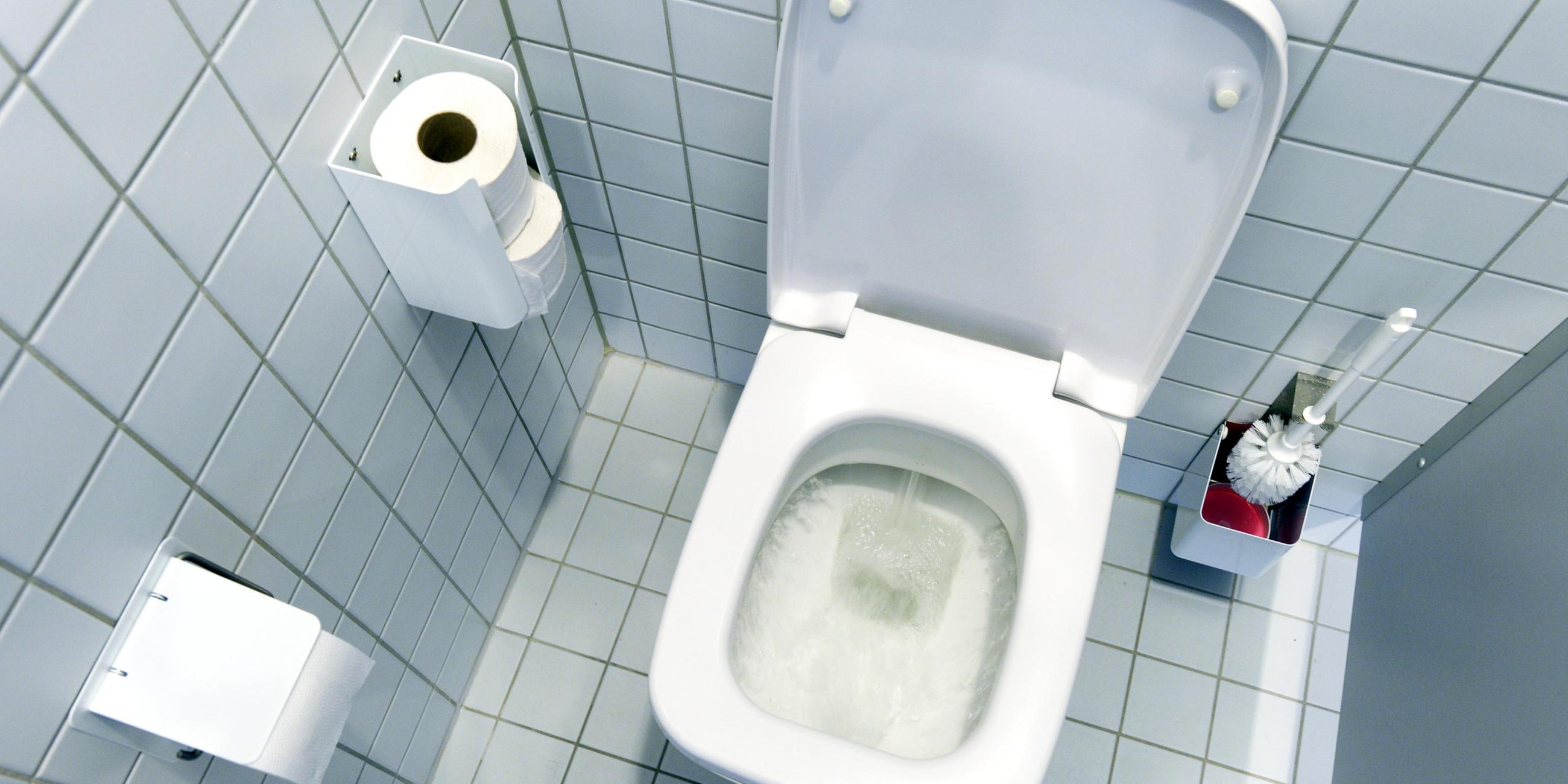 Eine öffentliche Toilette von oben, 19.11.2014.