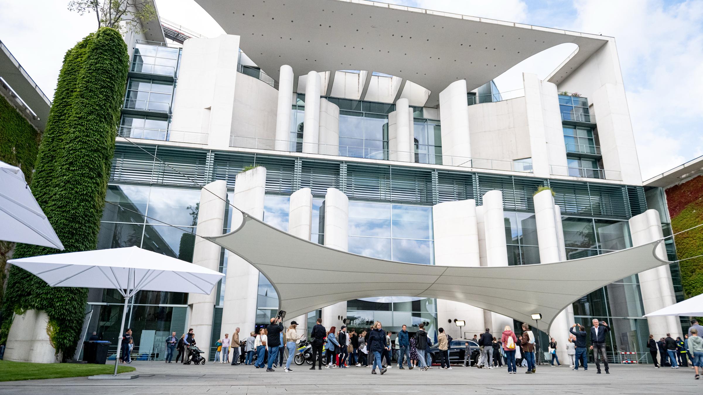 Tag der offenen Tür der neuen Bundesregierung