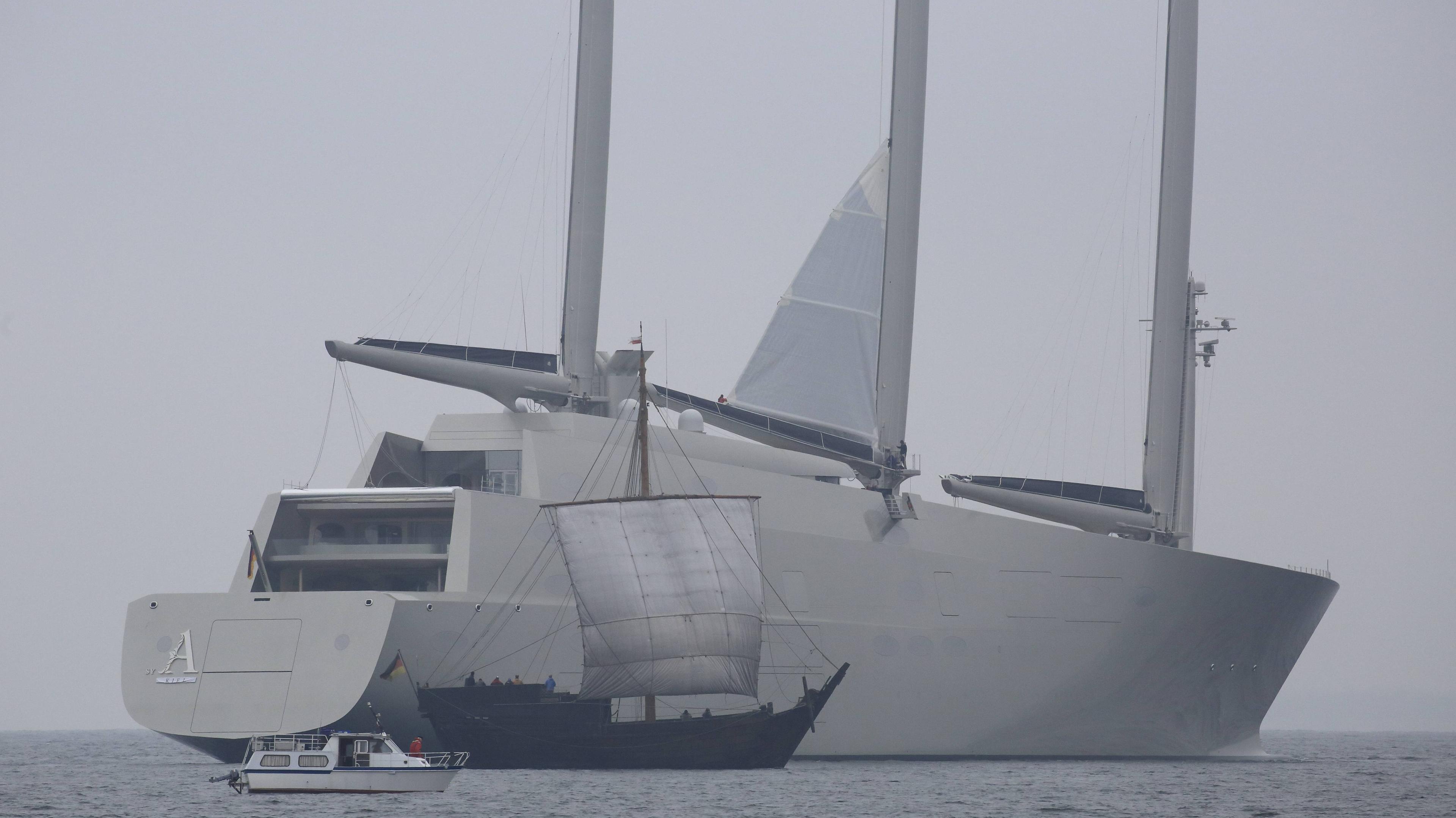 Segelyacht "A"