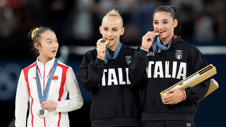 Drei Turnerinnen gewinnen Gold, Silber und Bronze