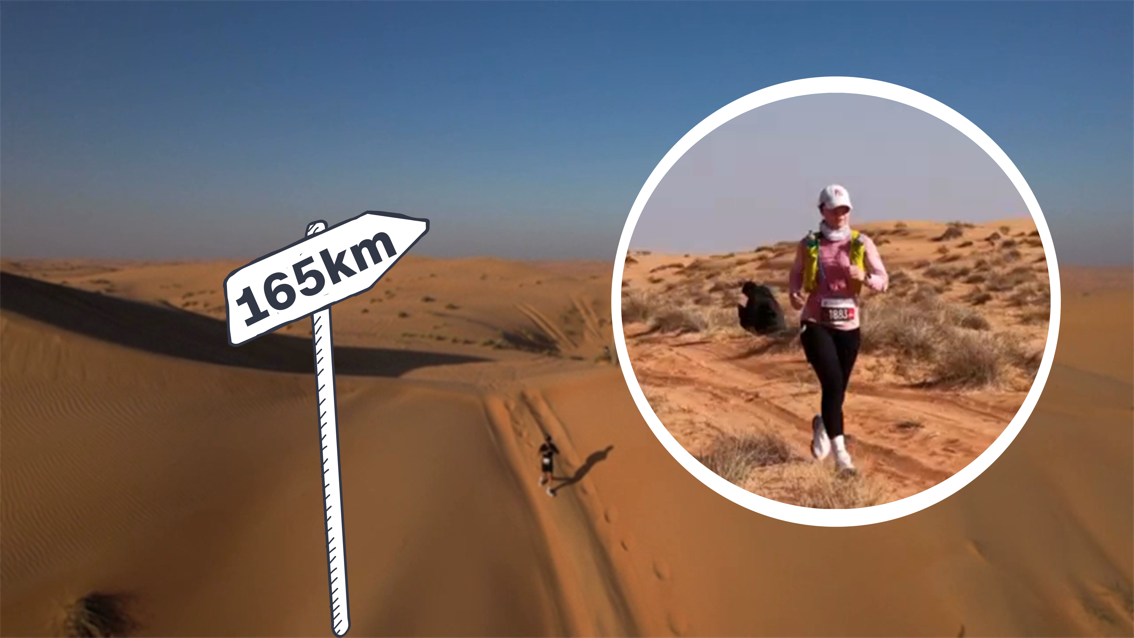 Läuferin beim Oman Desert Marathon mit Wegweiser mit 165 Kilometer.
