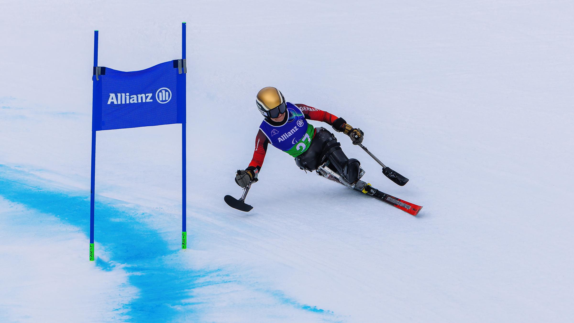 Para Ski Alpin: Anna-Lena Forster Silbermedaille