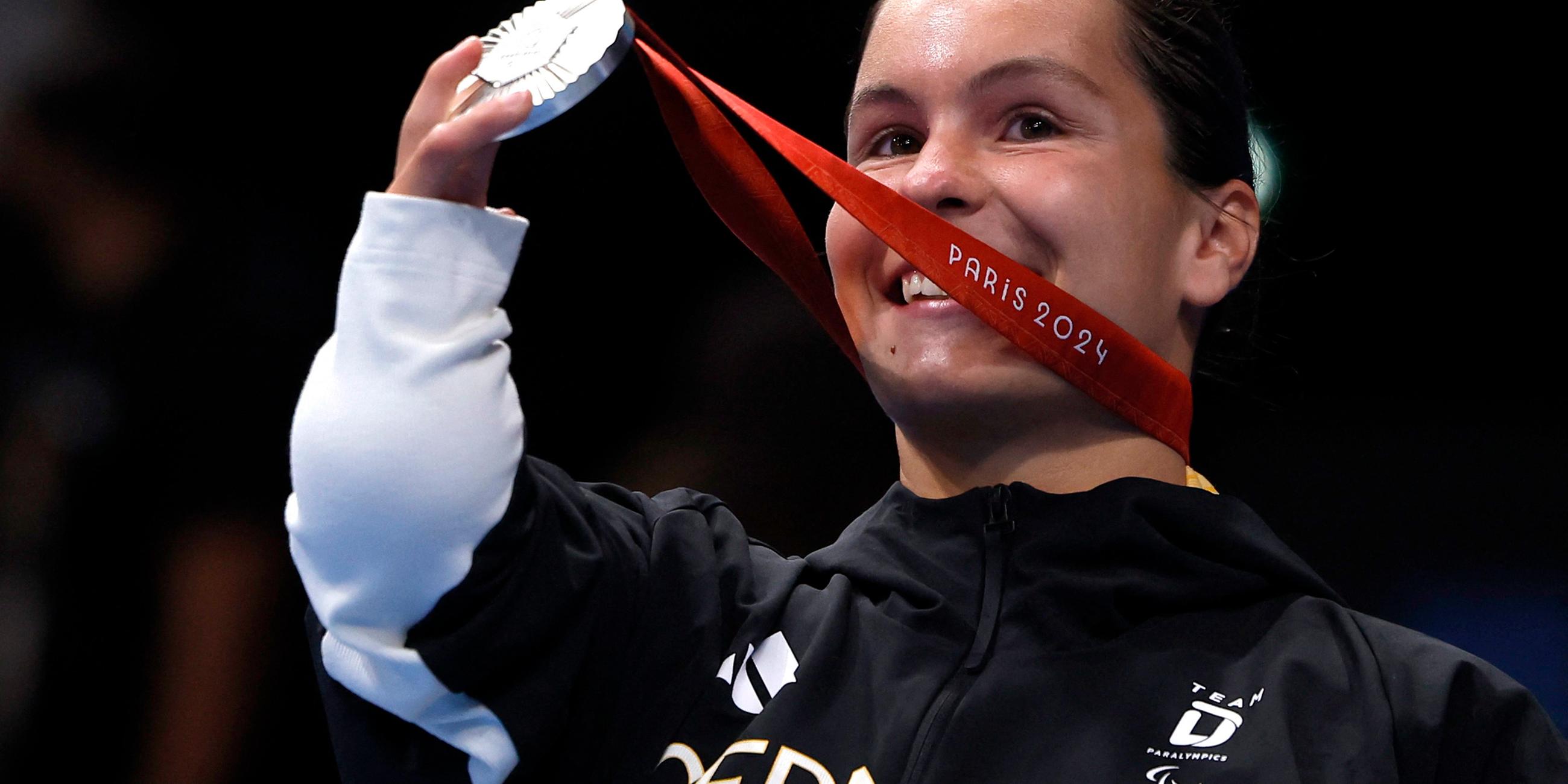 Gina Boettcher mit Silbermedaille