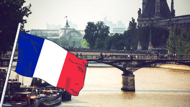 Seine, Fluss in Paris, mit französischer Flagge