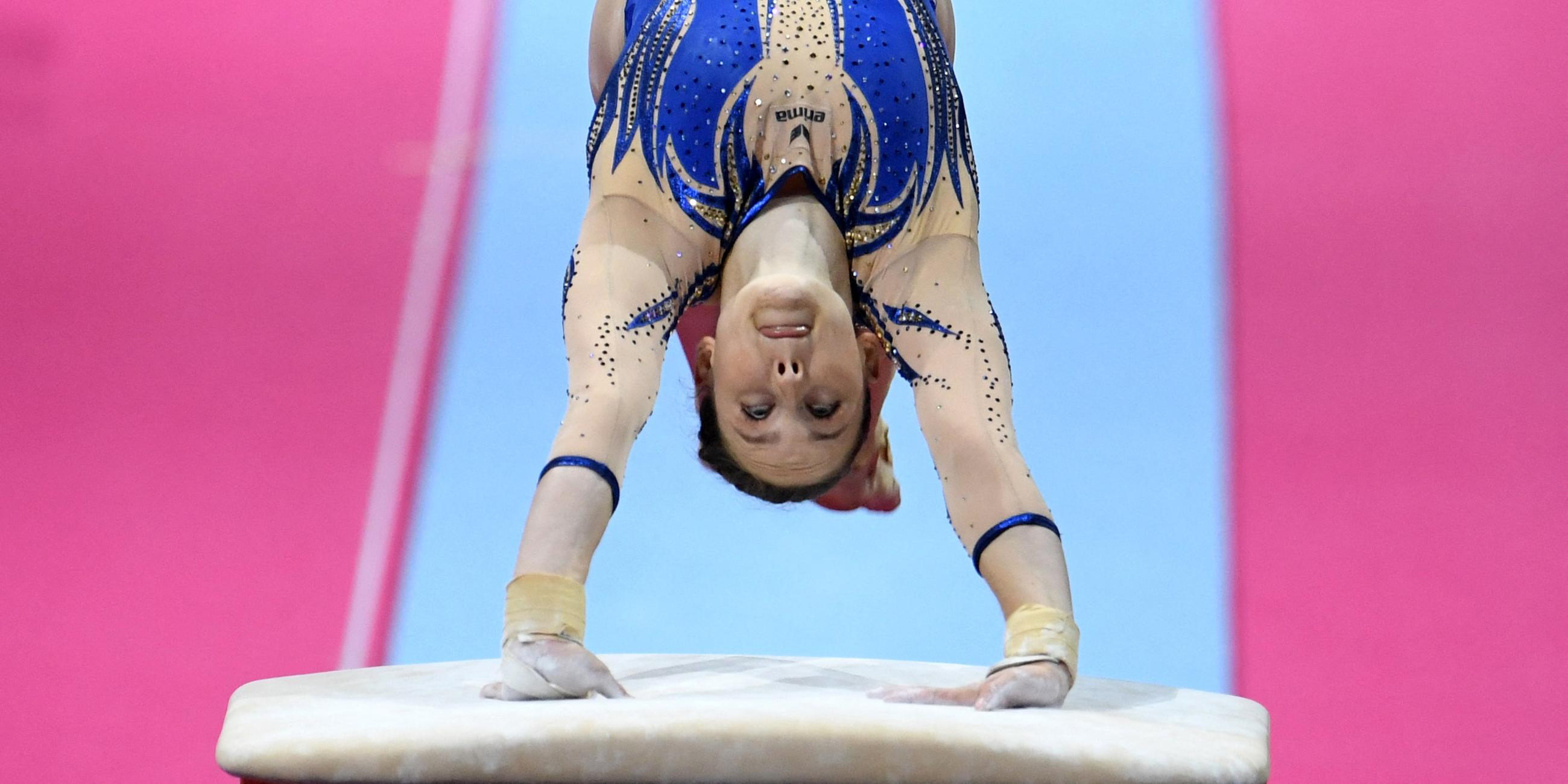 2022 European Championships, Kunstturnen Olympiahalle, München, Deutschland - 13. August 2022 die deutsche Sarah Voss im Einsatz beim Endgewölbe der Frauenmannschaft