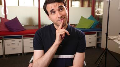 Sherif erklärt neue Schulfächer