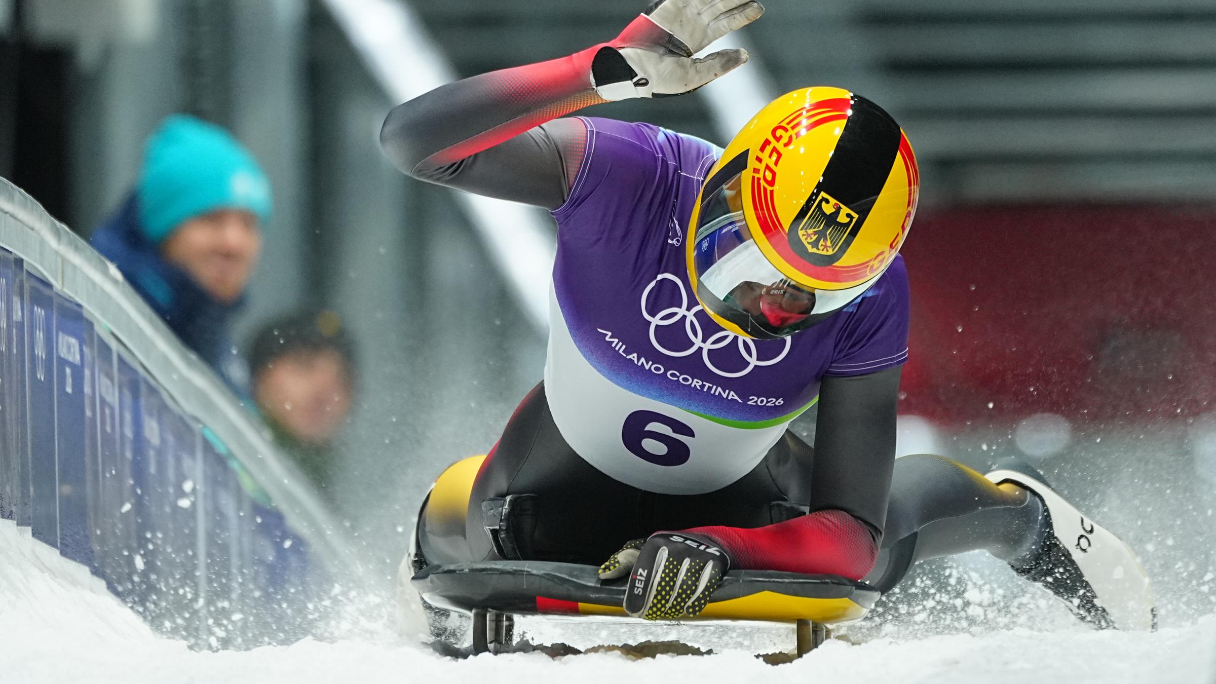 Jacqueline Pfeifer reagiert im Ziel nach ihrem vierten Lauf