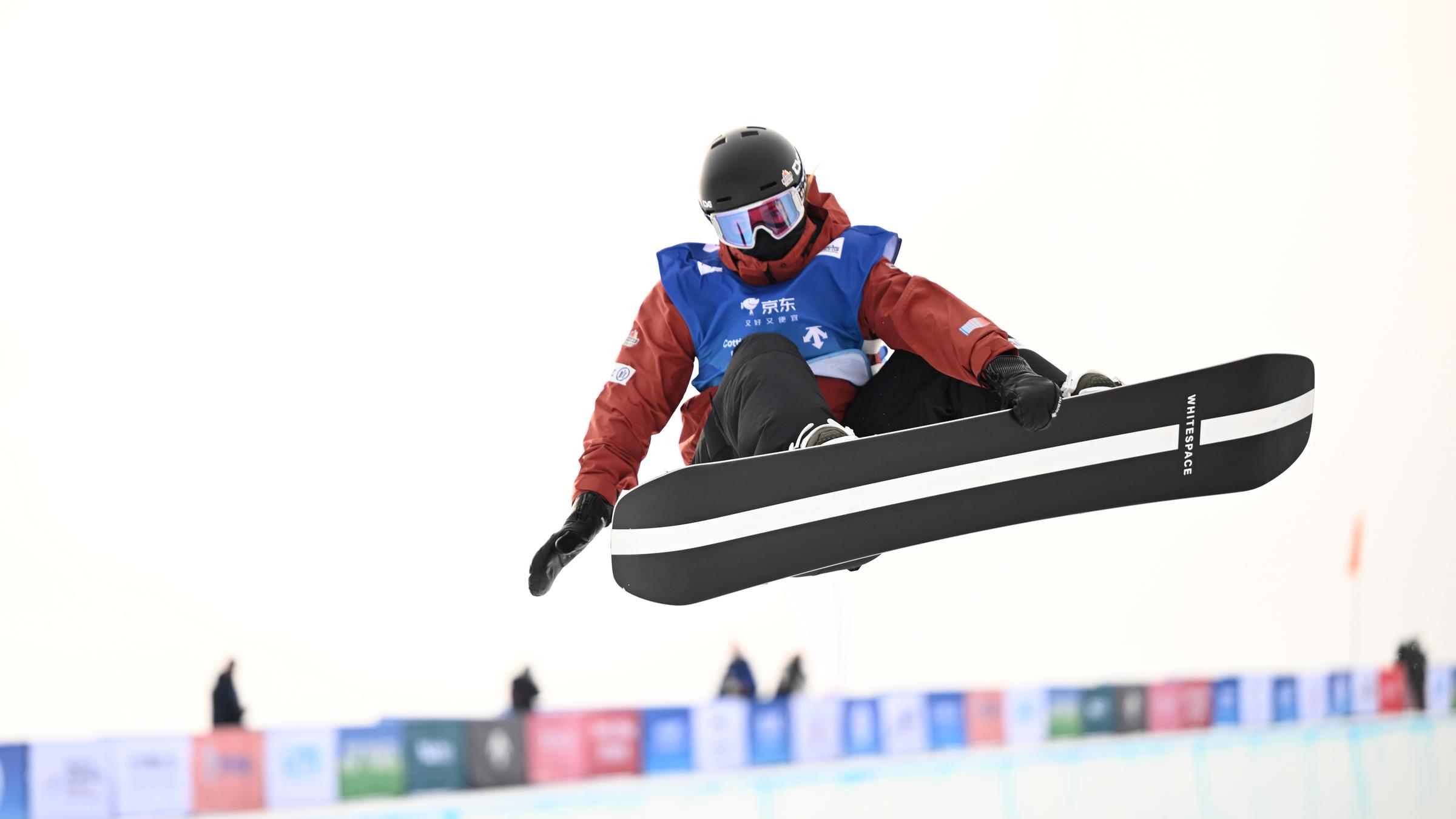 Die Snowboarderin Leilani Ettel aus Deutschland beim Snowbaord Worldcup