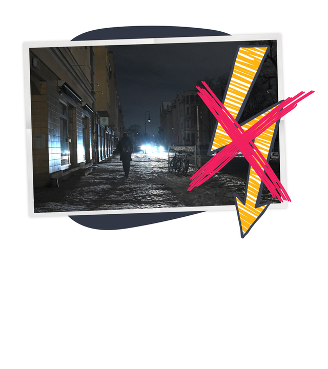 Ein Foto auf weißem Hintergrund zeigt einen Menschen der im Dunkeln auf dem Bürgersteig läuft, daneben ist ein durchgestrichener, gelber Blitz