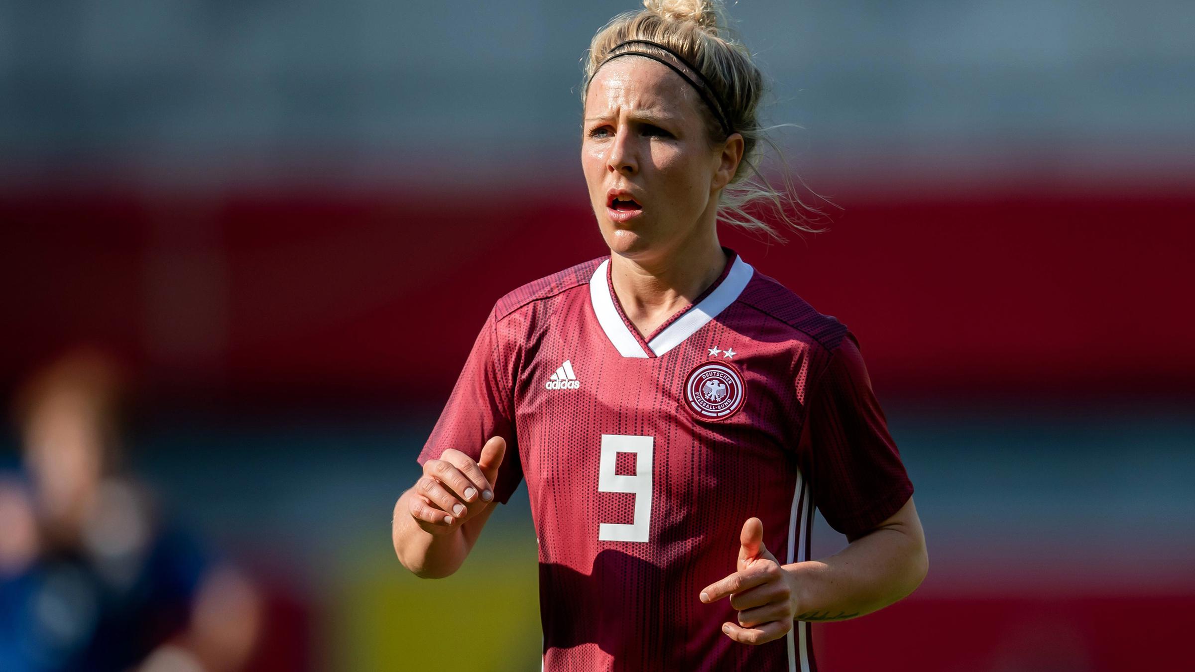 Svenja Huth am 09.04.19 in Paderborn