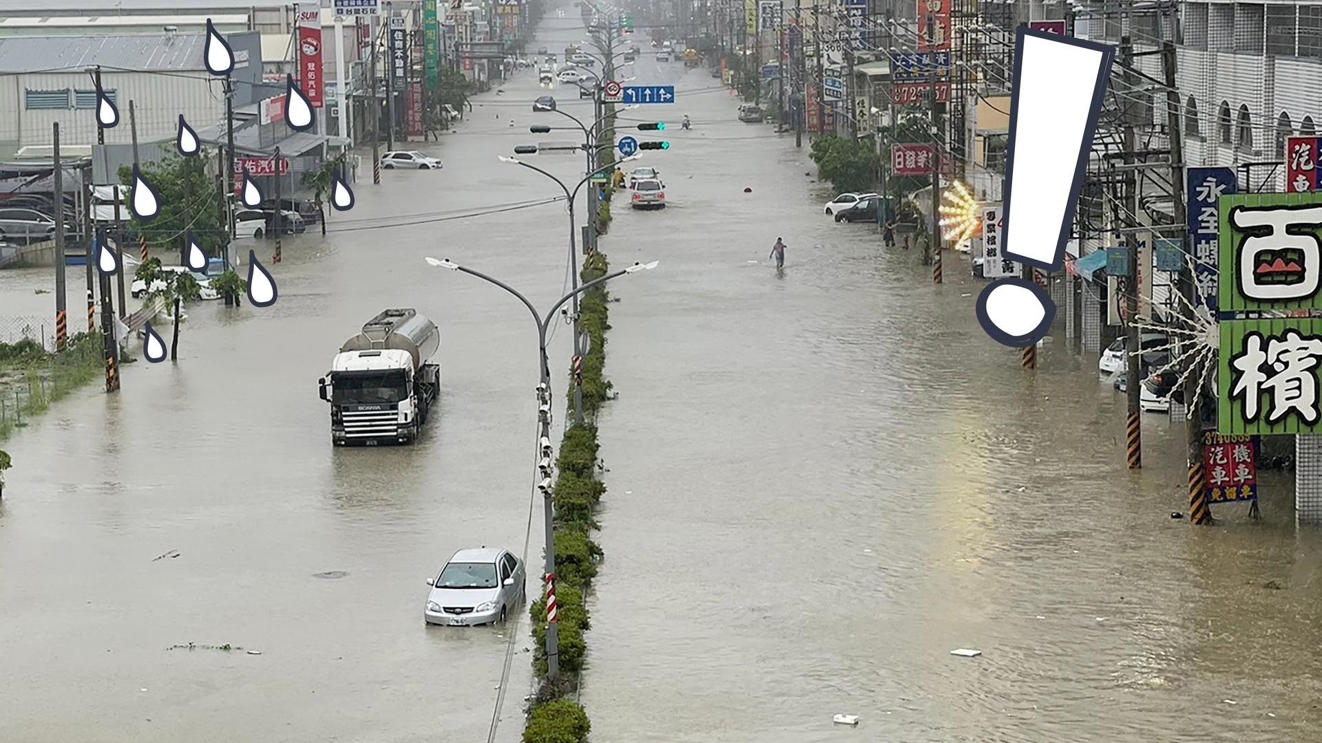 Überschwemmte Straßen in Taiwan 