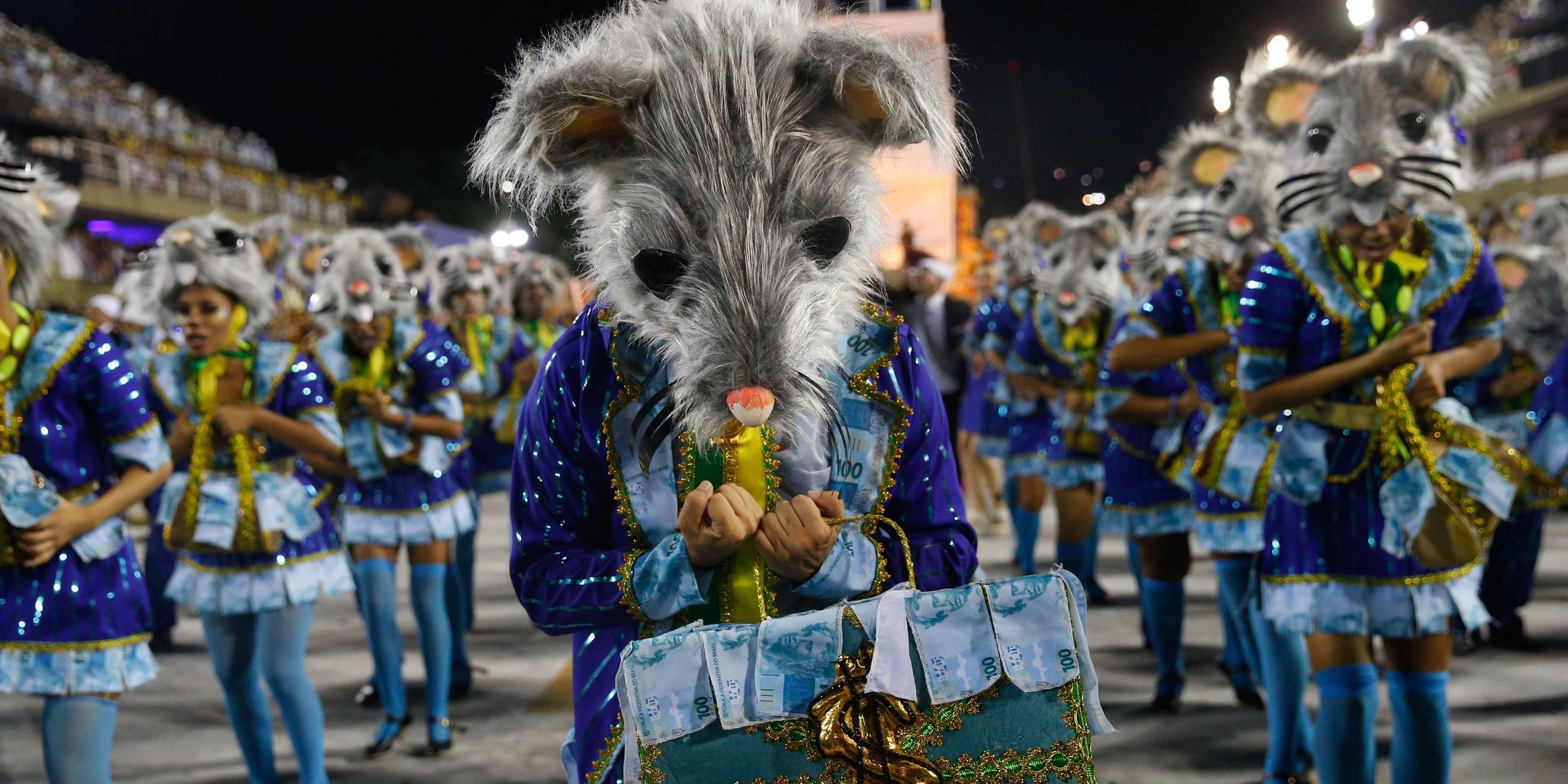 Karneval in Rio: Ratten und Dollar.