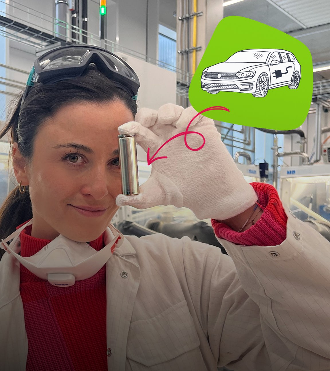logo!-Reporterin Teresa hält Batterie in Hand, daneben grafisches E-Auto