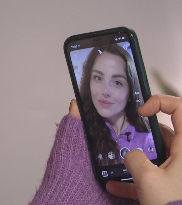 logo!-Reporterin Teresa checkt Schönheitsfilter 