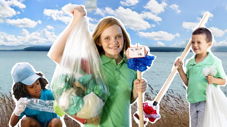 Müll sammelnde Kinder vor See