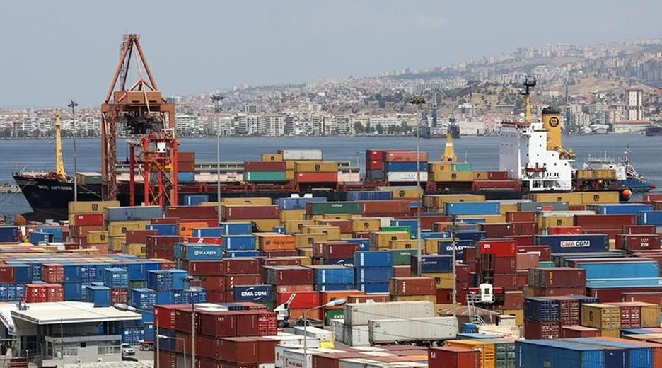 Archiv: Der Hafen in Izmir am 05.06.2013