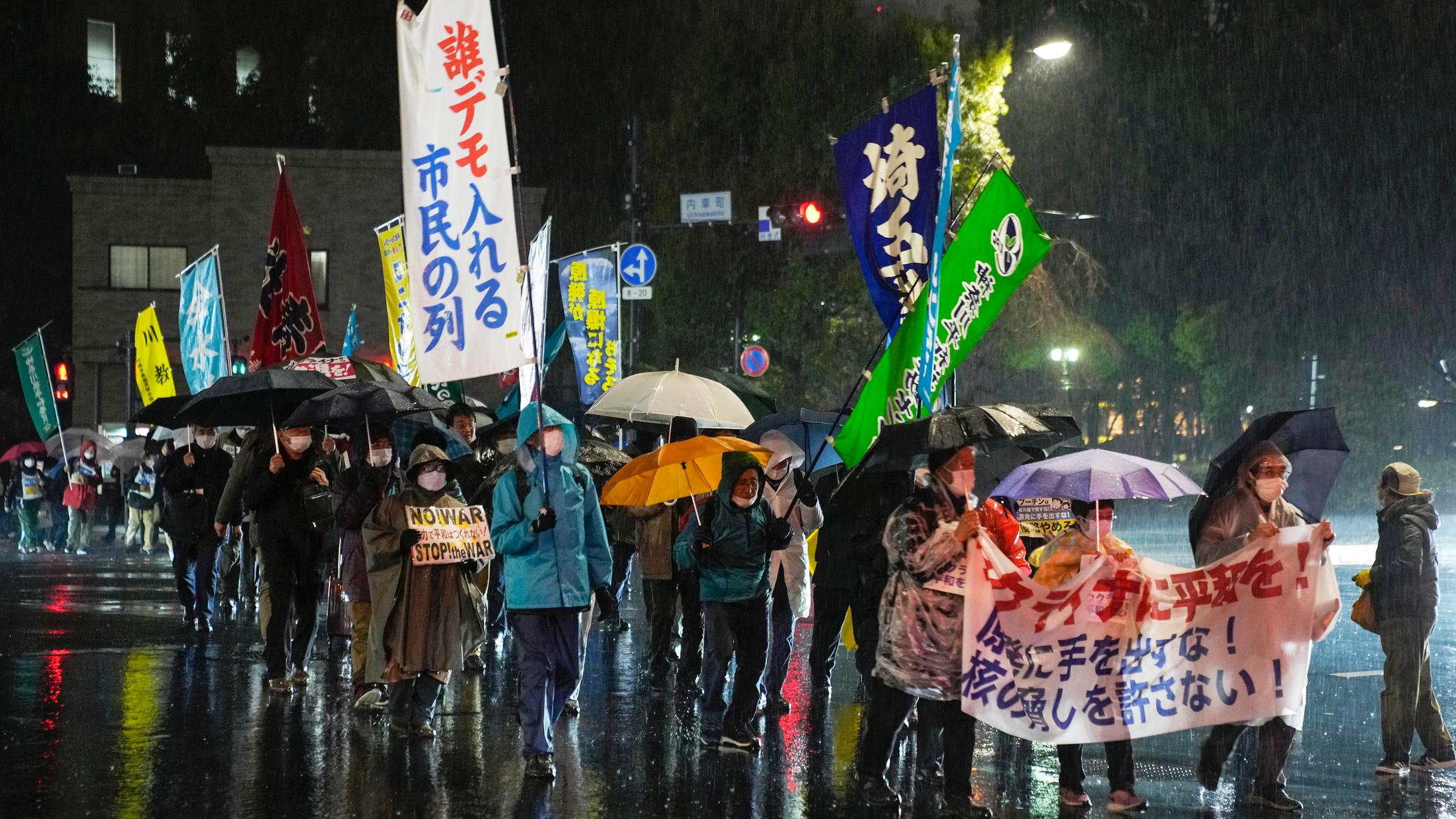 Friedensdemos weltweit