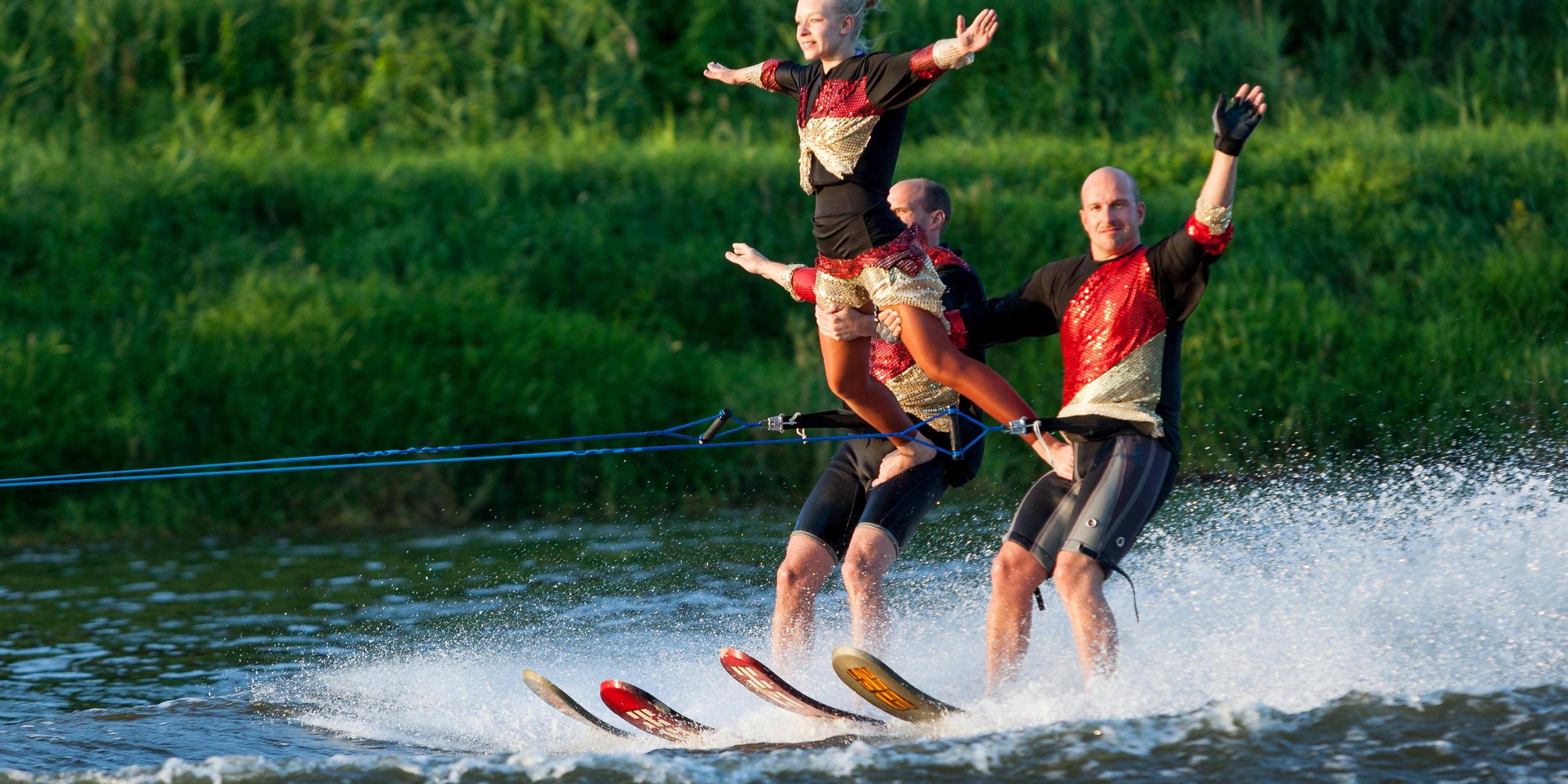 Wasserski-Show Sportart