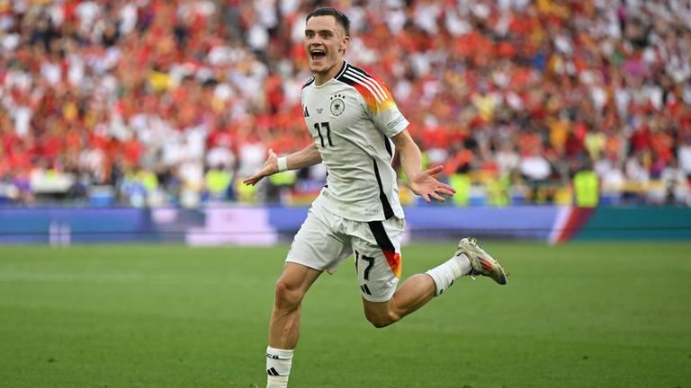 Florian Wirtz bejubelt seinen Ausgleichstreffer gegen Spanien im Viertelfinale der EM 2024