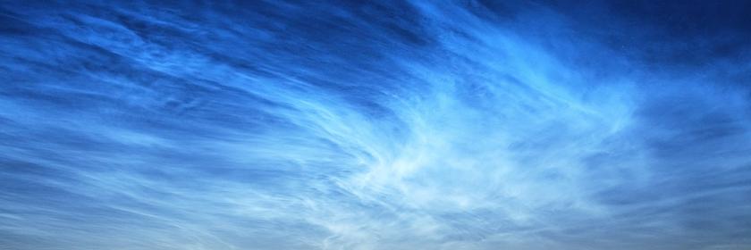 Leuchtende Wolken